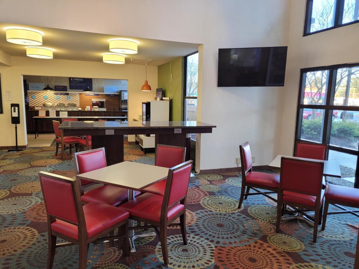 Express I-85 - Exit 27- Highway 81 By Ihg