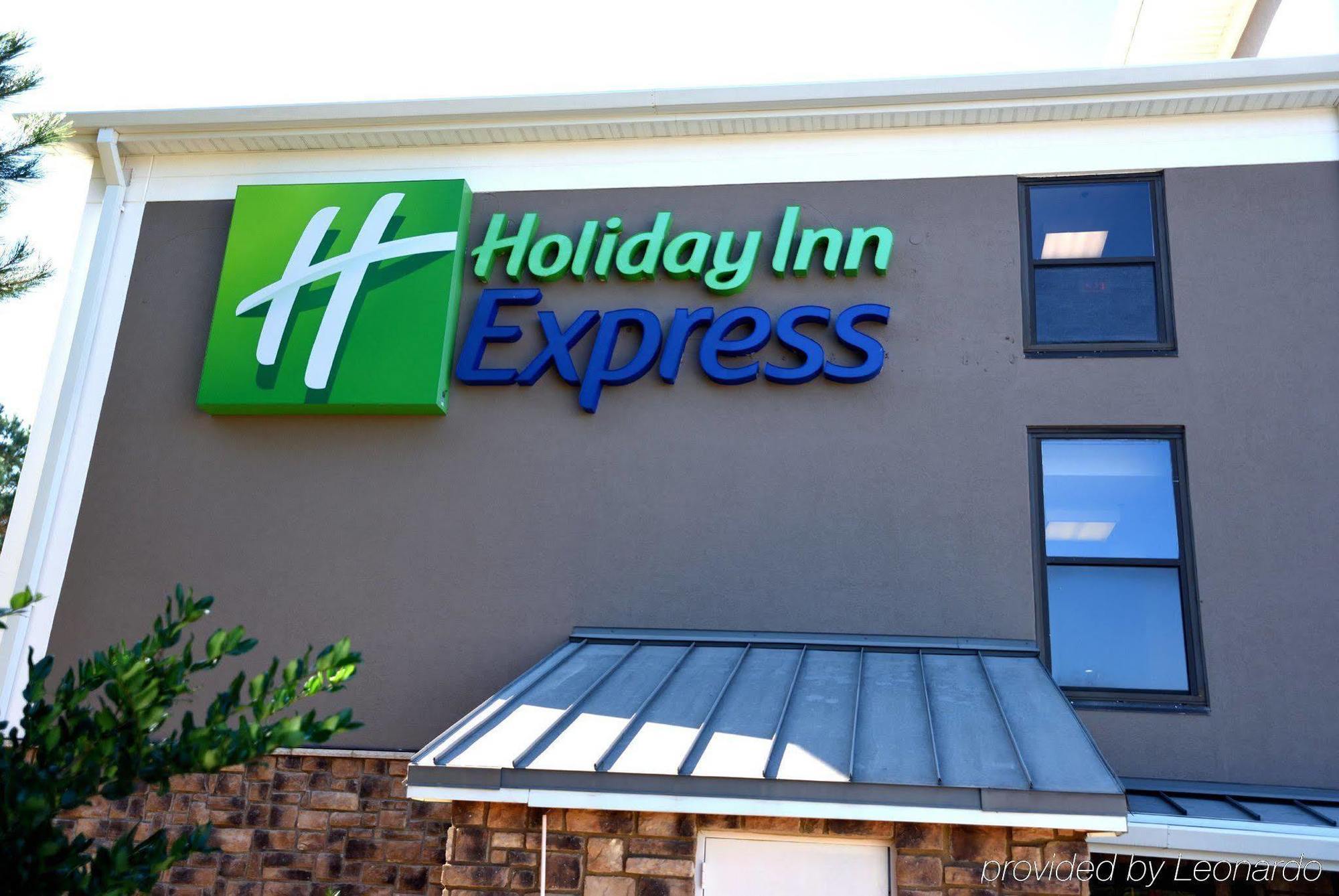 Express I-85 - Exit 27- Highway 81 By Ihg Hotel 2*