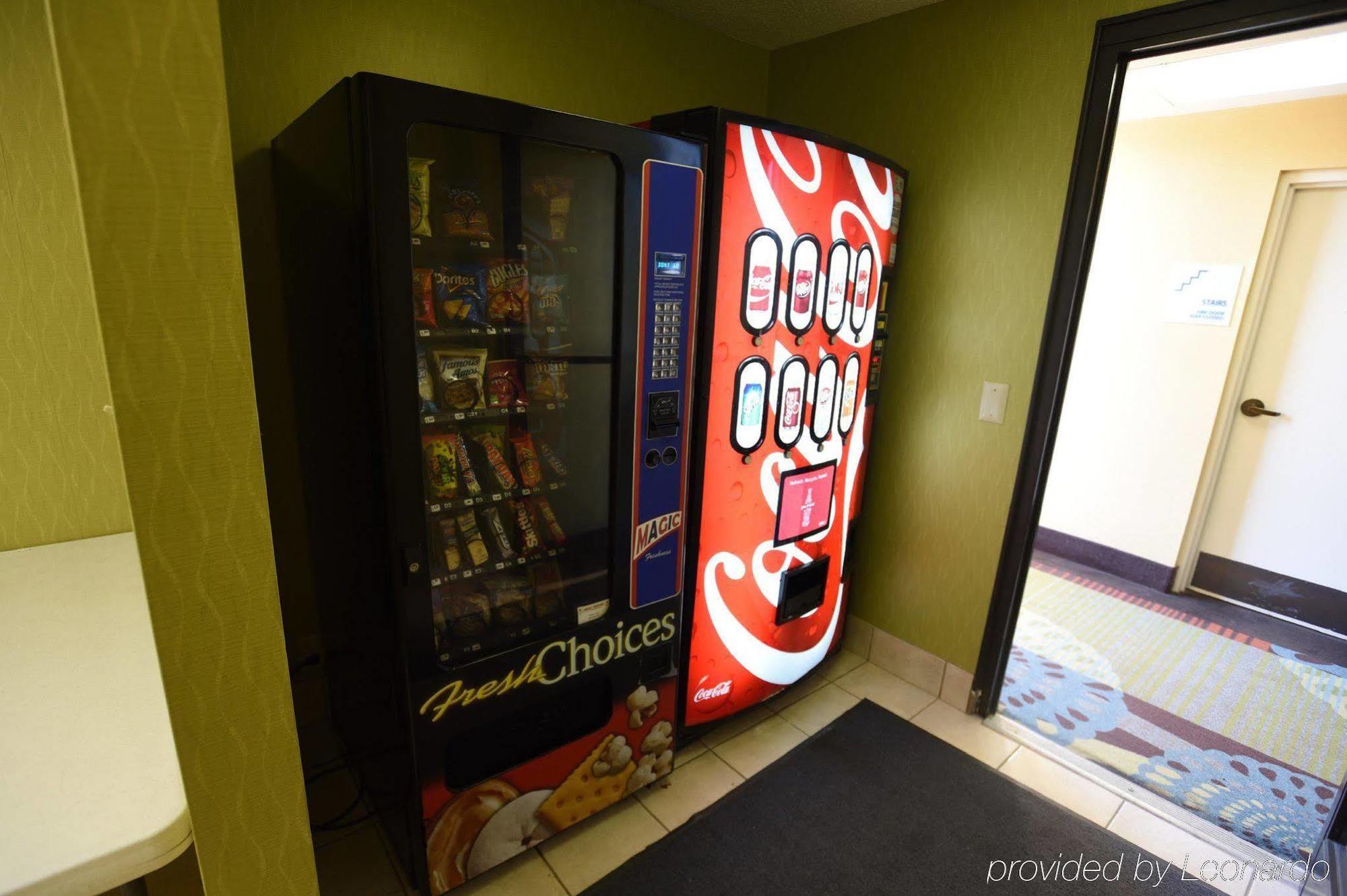 Express I-85 - Exit 27- Highway 81 By Ihg Hotel 2*